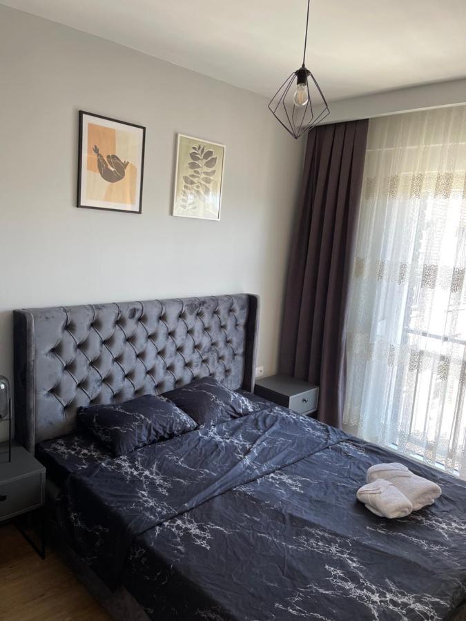 Top Apartments Prishtine Bagian luar foto